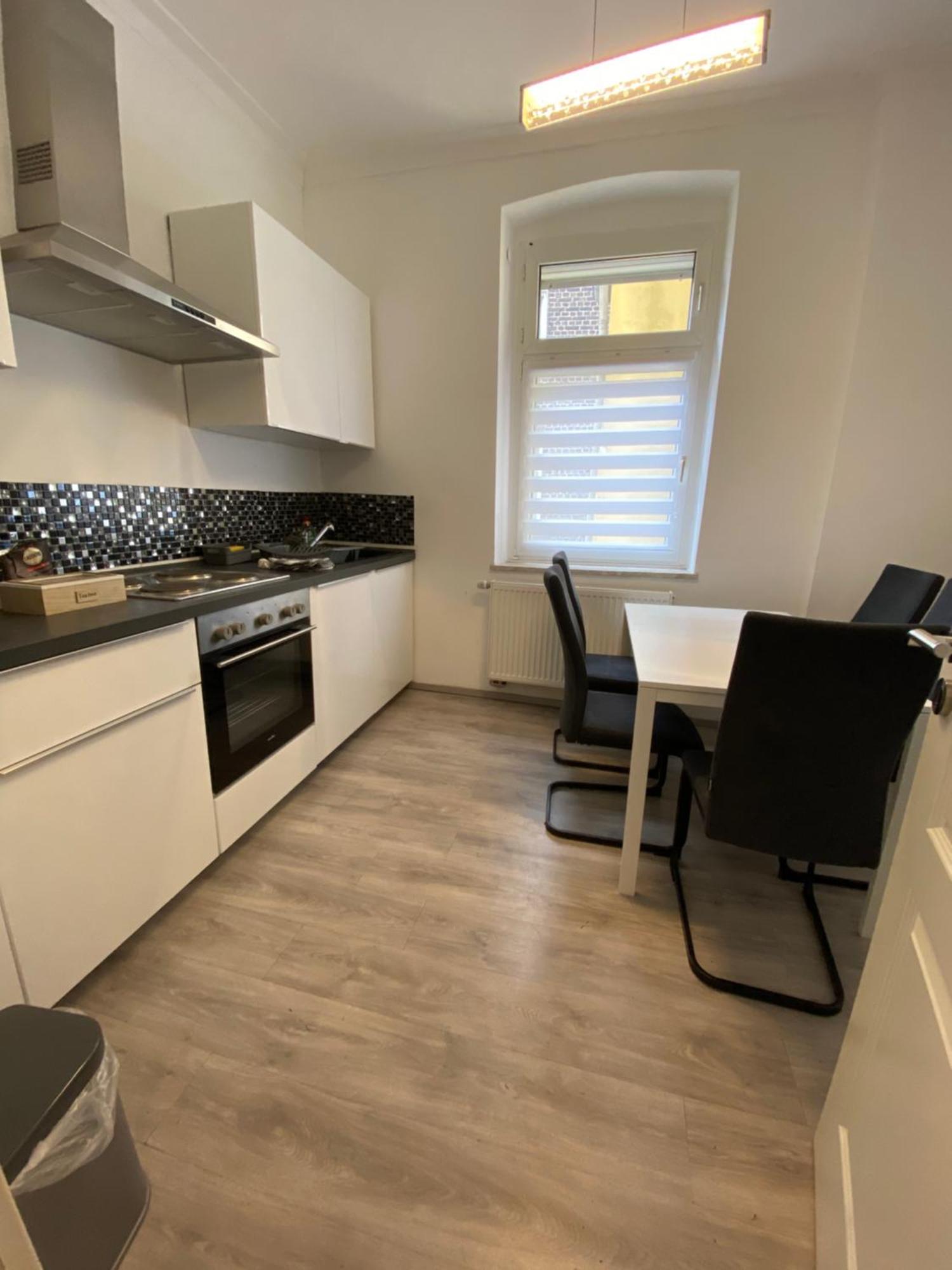 Apartments - Free Parking - Wifi - Kitchen Έσσεν Εξωτερικό φωτογραφία