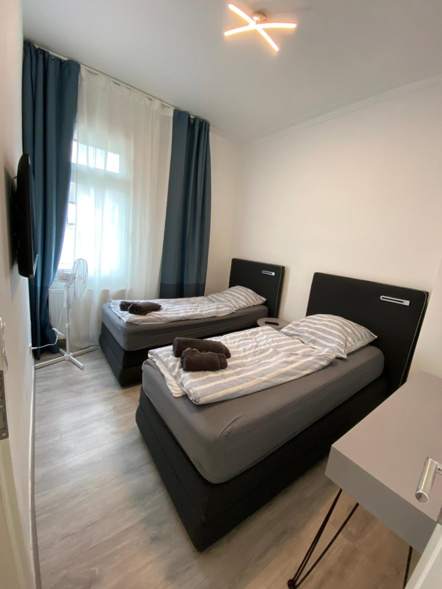 Apartments - Free Parking - Wifi - Kitchen Έσσεν Εξωτερικό φωτογραφία