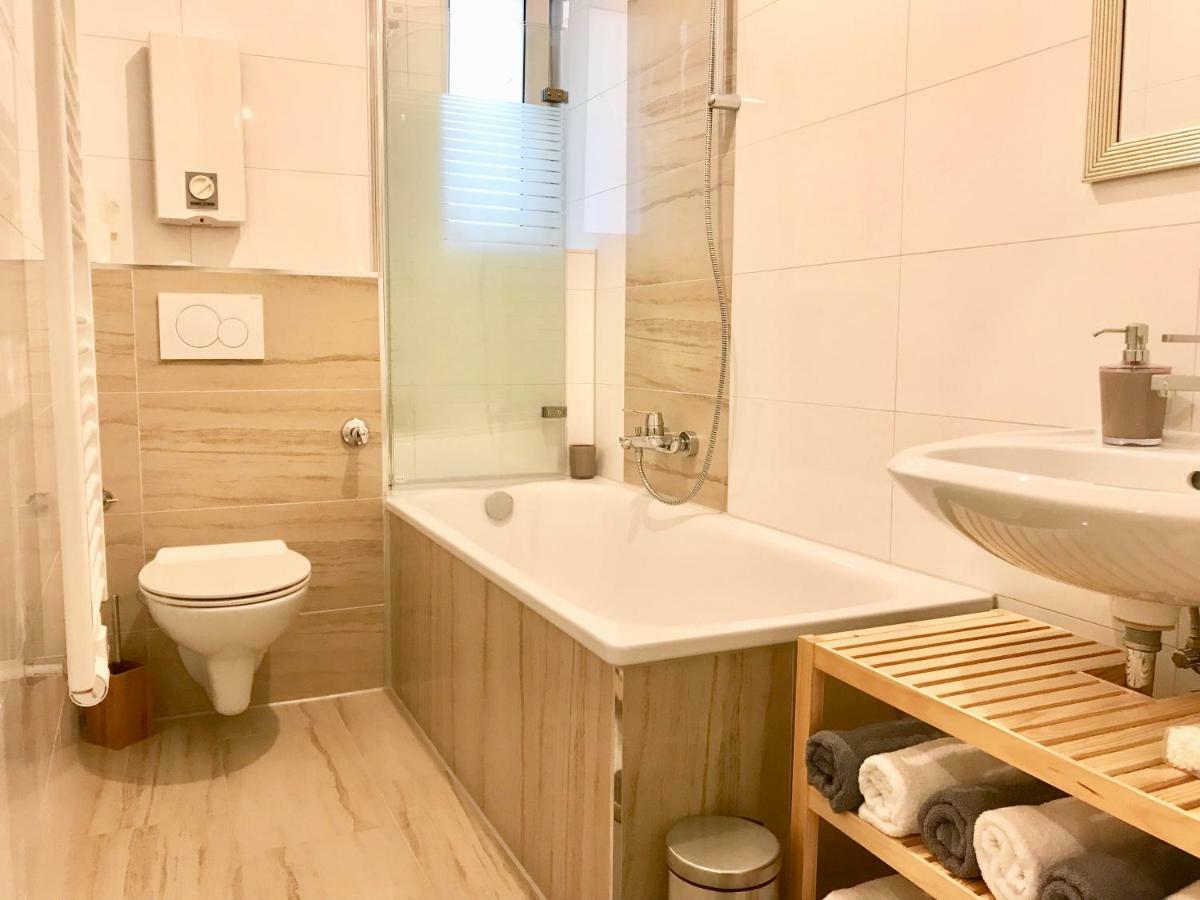 Apartments - Free Parking - Wifi - Kitchen Έσσεν Εξωτερικό φωτογραφία